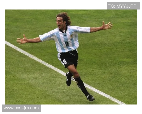 全球足球著名球队的辉煌历史与传奇球员的精彩瞬间回顾